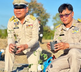 Kick off ปลูกผักปลอดภัยสนับสนุนการดำเนินการโครงการชุมชนยั่งยืนแก้ไขปัญหายาเสพติด