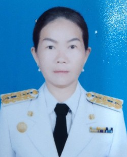 นางจันทร์เพ็ญ แสงสุรินทร์