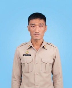 นายสุรวงค์  ศรีสนาม